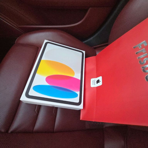 애플 아이패드 A16 128GB 실버 미개봉