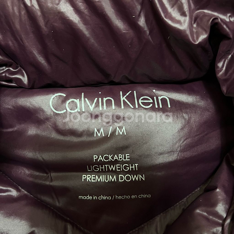 캘빈클라인 여성 프리미엄 덕다운 경량 롱패딩 점퍼 [와인] M/95--3