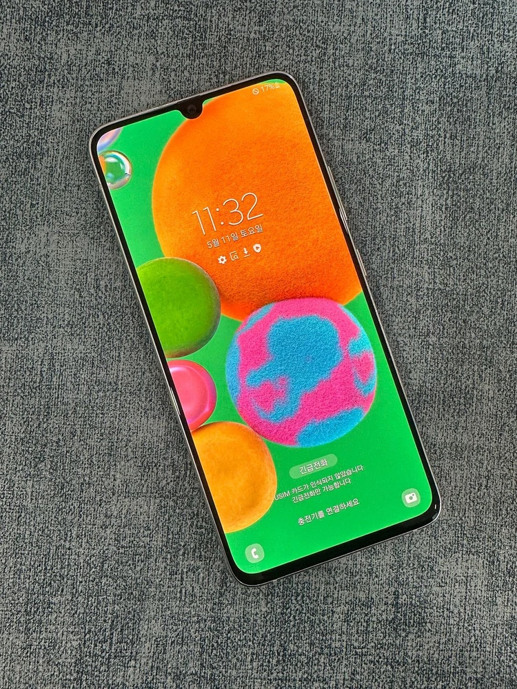 (DJ양파)갤럭시A90 128G 화이트 21년 2월개통 미세한 잔상 상태좋은 단말기 10만원 판매해요 이미지