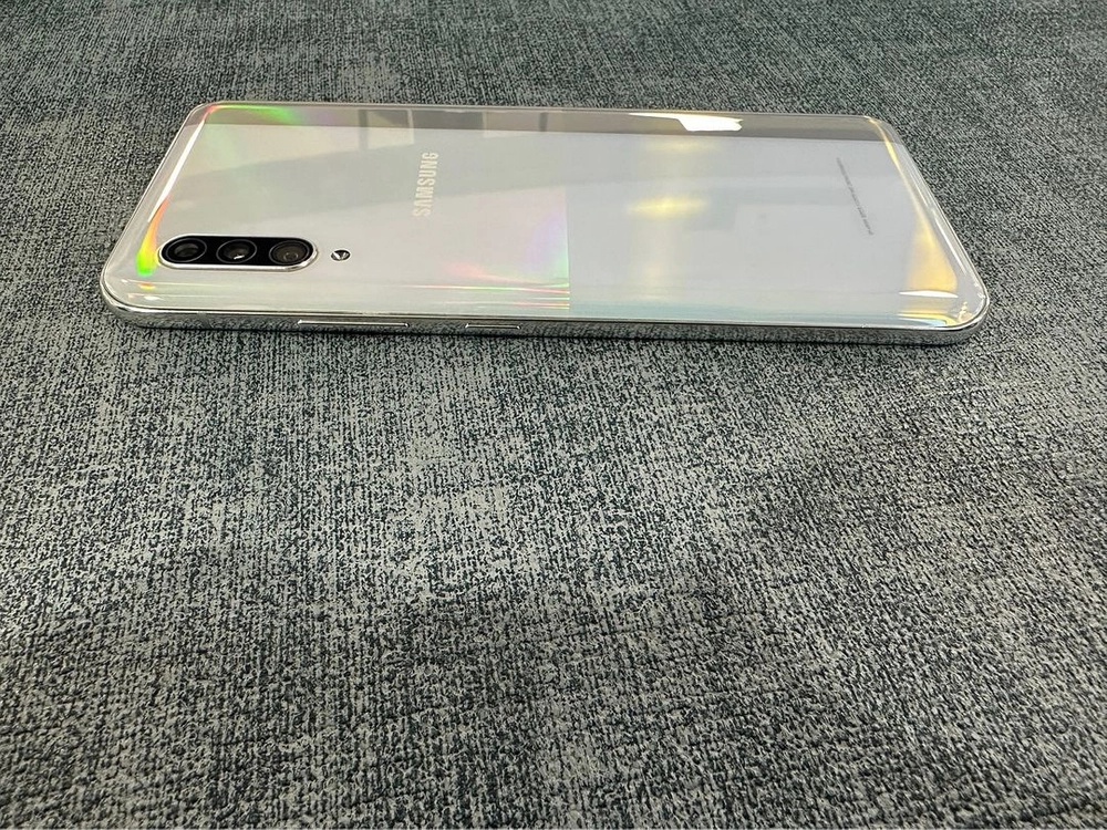 (DJ양파)갤럭시A90 128G 화이트 21년 2월개통 미세한 잔상 상태좋은 단말기 10만원 판매해요 이미지