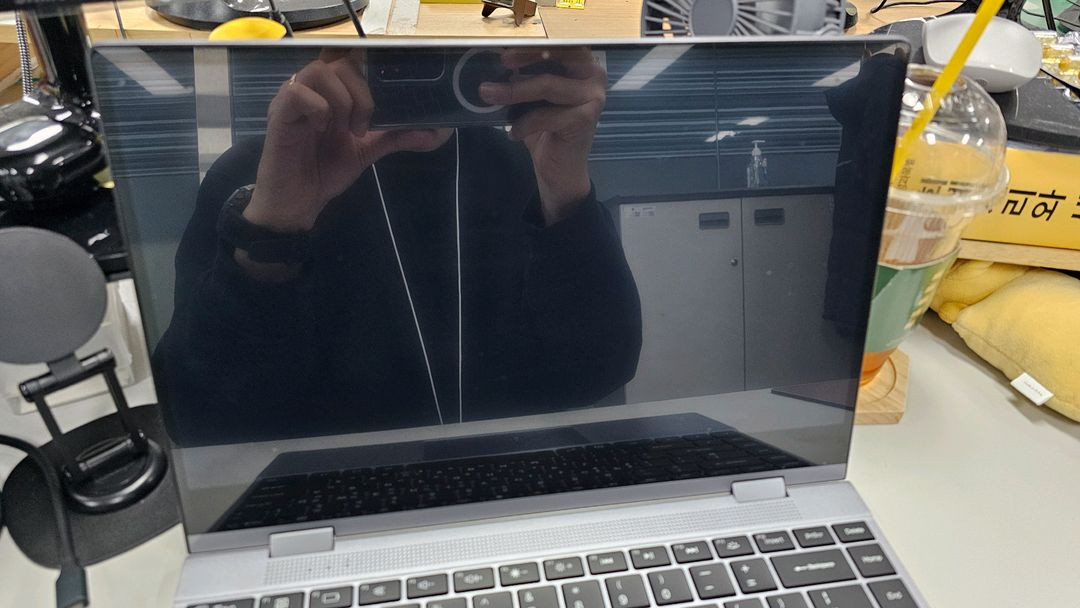 무선 플립북 14인치 (상태 A급) 이미지