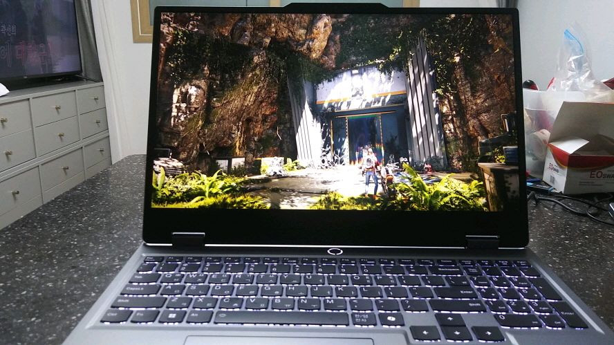 레노버 최신형 LOQ 라이젠7 게이밍 노트북/RTX4060--3