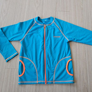 레노마 캠핑 아동/키즈 집업 래쉬가드 (거의 새상품)