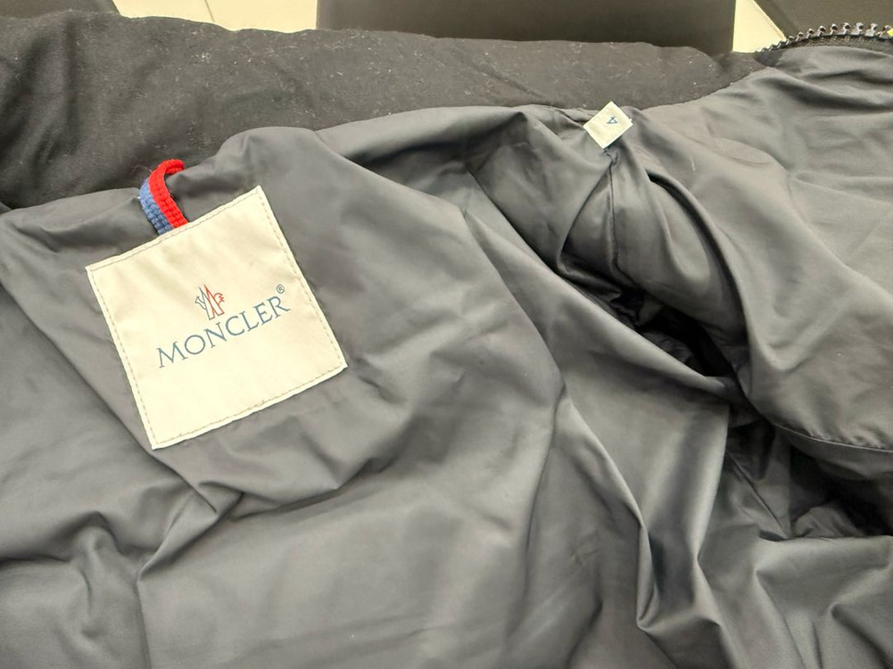 몽클레어 몽제네브르 4 블랙--4