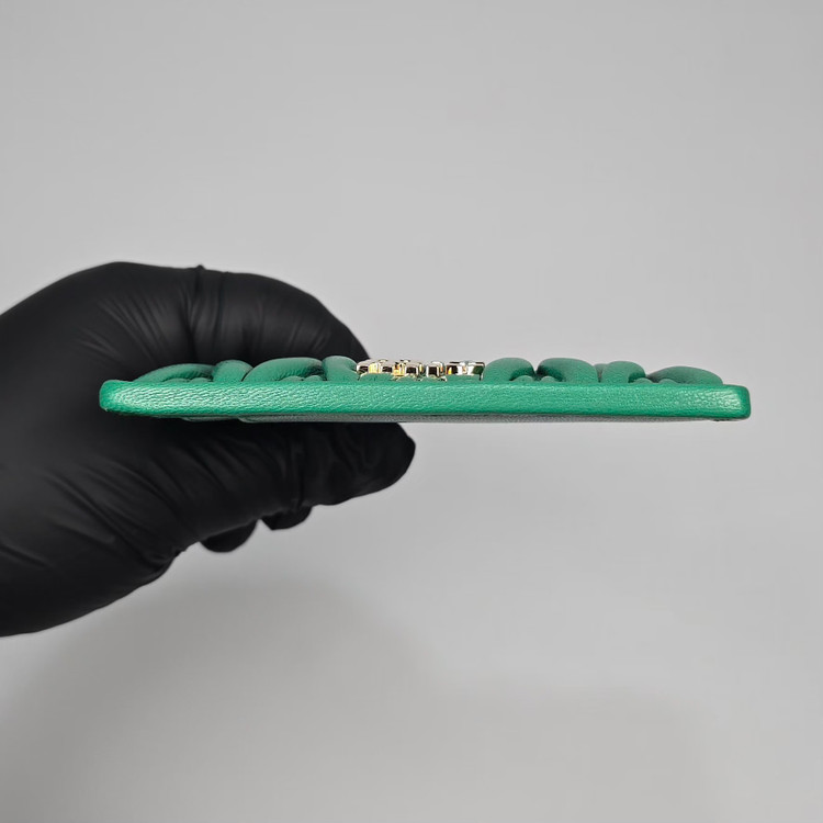 미우미우 마테라쎄 카드지갑 이미지