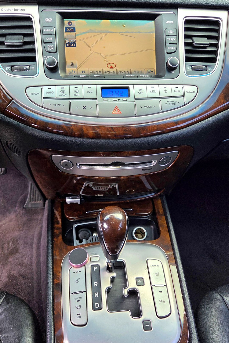 제네시스BH 폐차로 부품팝니다 은색 전기형 이미지