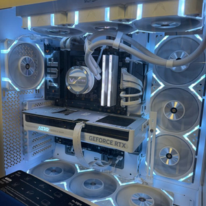 고성능 게이밍 PC본체 5080