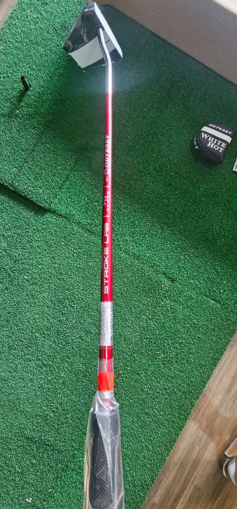 오디세이 화이트핫 버사 트웰브 퍼터--1