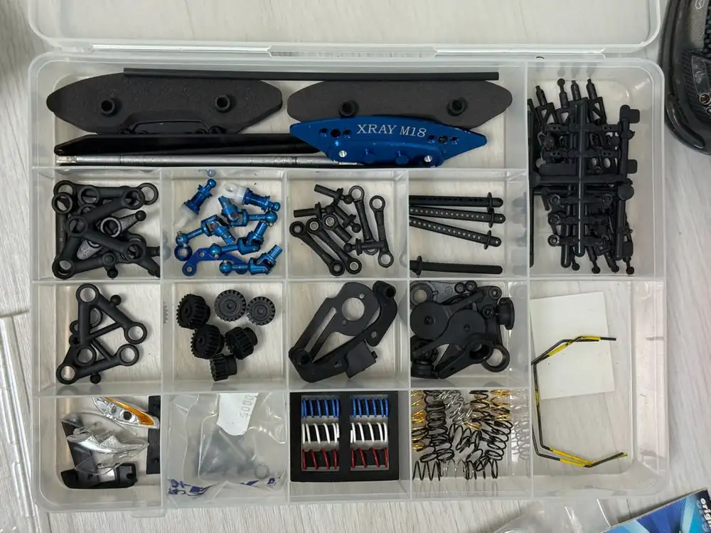XRAY M18 1/18 마이크로 RC카 이미지