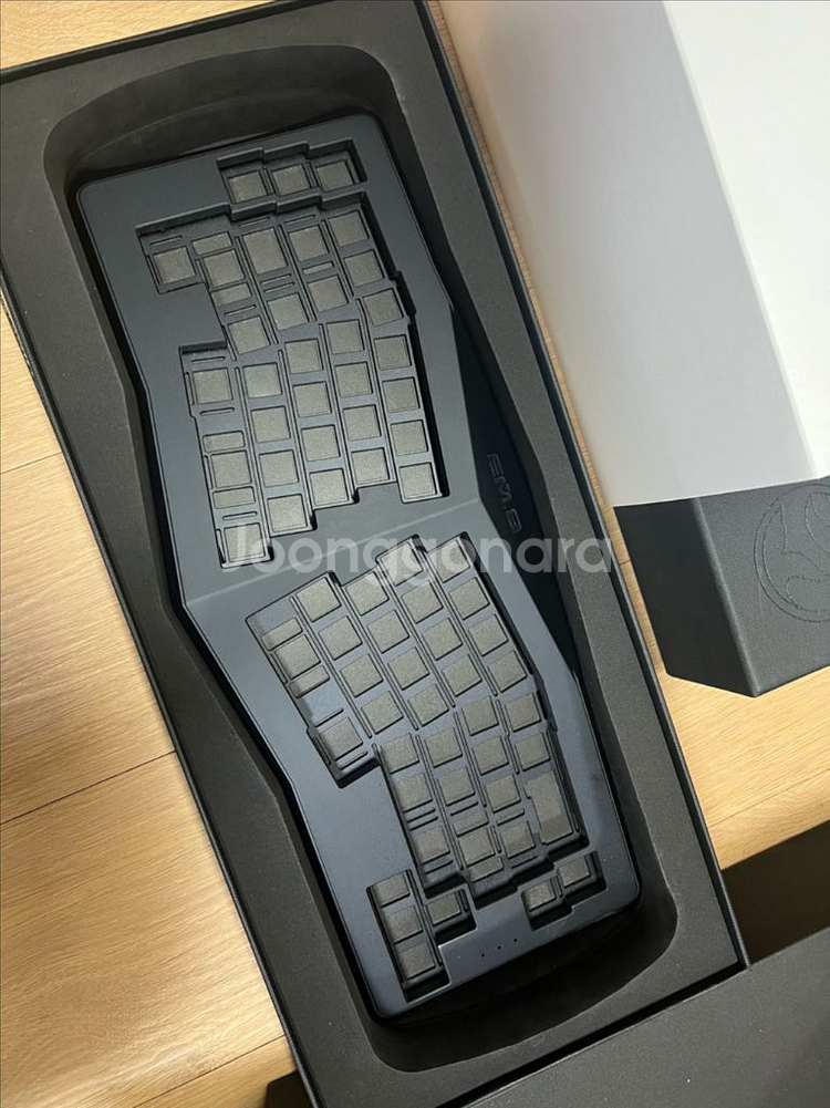 EM8 커스텀키보드 공제품 미빌드 박스그대로 | 중고나라 - 안심되는 중고거래