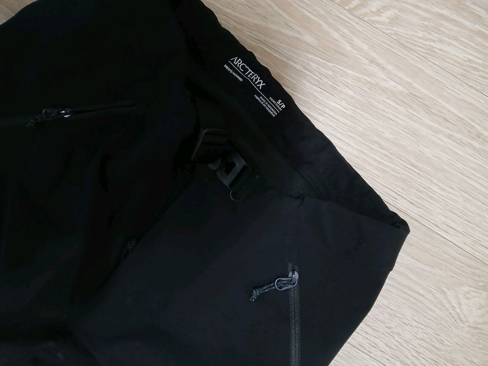 아크테릭스 감마AR 바지 이미지