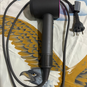 다이슨 슈퍼소닉 헤어 드라이기 블랙/핑크