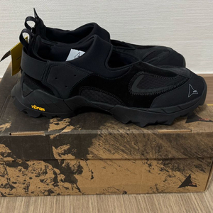 로아하이킹 로제스 블랙(로즈블랙)