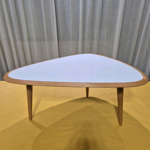 Red Edition small 50s 화이트 커피테이블 이미지