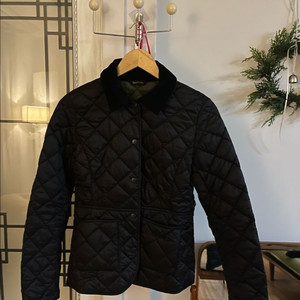 바버 데브론 퀄팅 자켓 블랙 여성