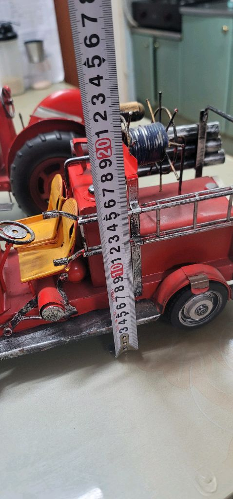 (새상품) 희귀 대형 빈티지 양철 소방차 및 트랙터 마지막 정리제품 설명:수집해온 물건들이 너무 많아져서 장식장 공 이미지