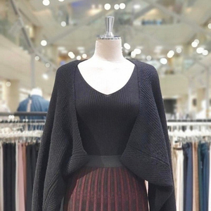 쿤거래시 2만5천택포! 정가 149,000원 미착용 새제품 코인코즈 블래로 블랙 프리사이즈