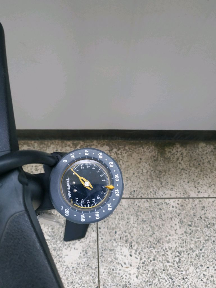 문라이트 라이젤 맥스 전조등, 펌프, 공구통 이미지