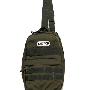 아웃도어프로덕츠 밀리터리 슬링백 카키 구합니다