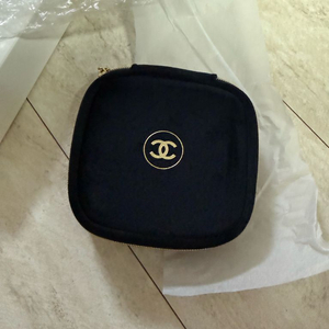 샤넬 립파우치외