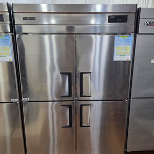업소용냉장고 4도어 팔아요 (번펜형도 있어요)