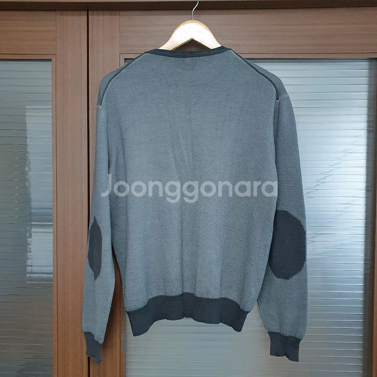 아르마니 꼴레지오니 그레이색상 울실크혼방 니트--6