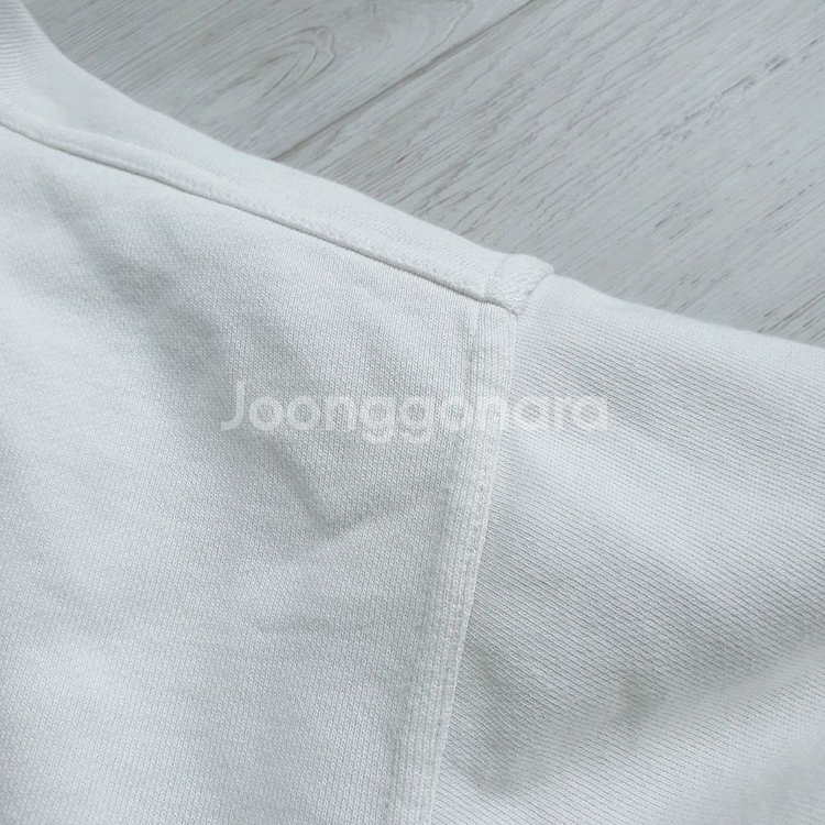 질샌더 로고 화이트 후드티셔츠 XL사이즈 국내 105--4