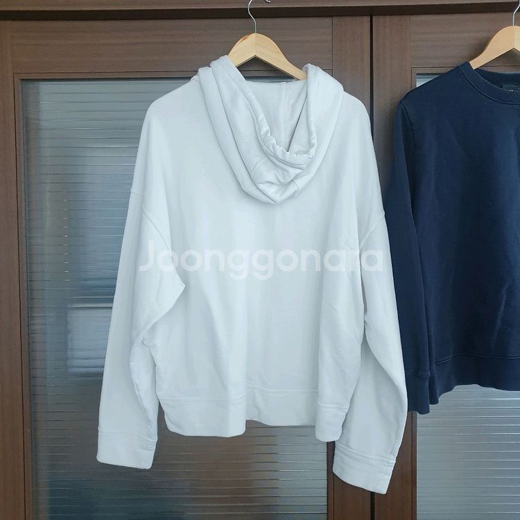 질샌더 로고 화이트 후드티셔츠 XL사이즈 국내 105--8