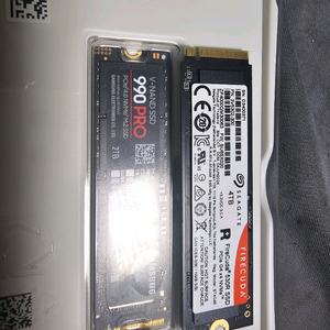 삼성 ssd 990 pro 2tb 팝니다.