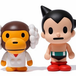 (구매) 베이프 아톰 피규어