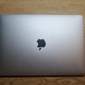 맥북 에어 2019년형