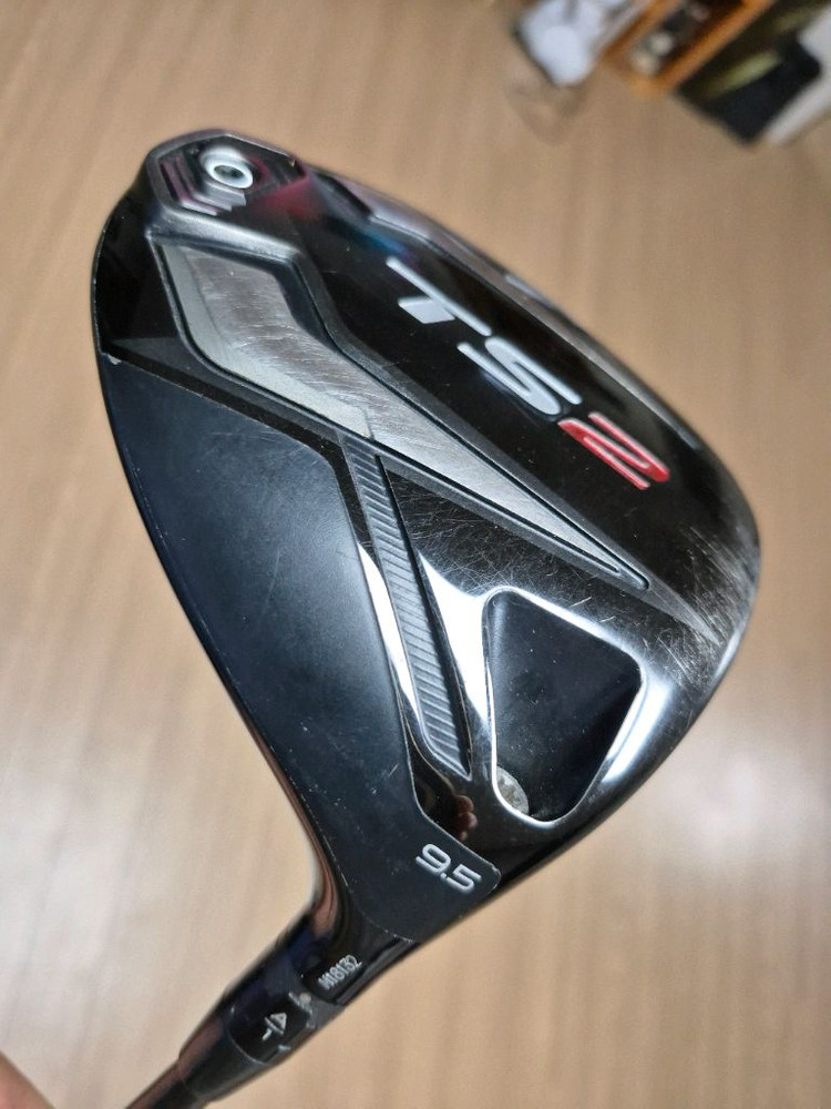 타이틀리스트 TS2 드라이버 헤드 이미지