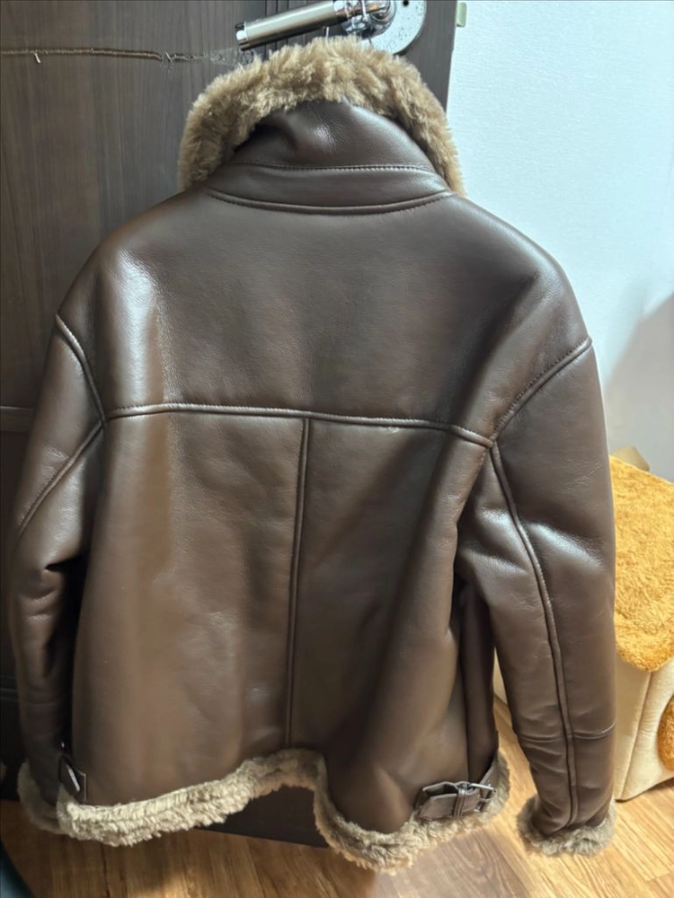 무스탕 자켓 블랙/브라운 퍼 카라 이미지