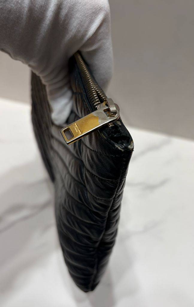 [정품] 생로랑 마틀라세 클러치 스몰--2