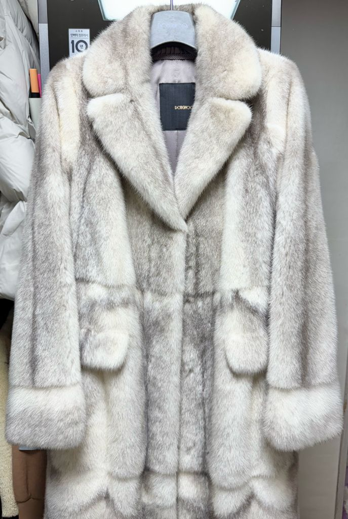 동우모피 밍크코트--1