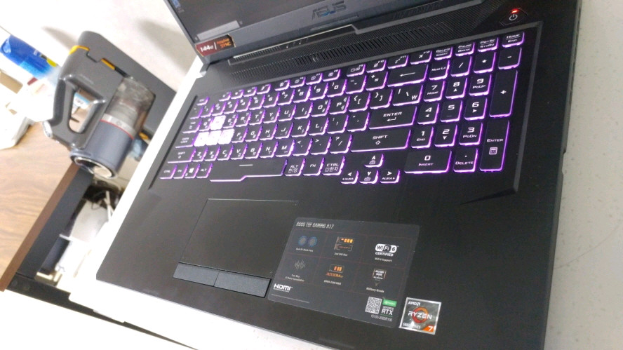 아수스 TUF 17.3인치 게이밍 노트북/라이젠7,RTX3060 이미지