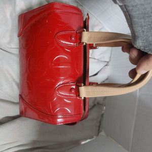 레더 핸드백 루이까토즈가방