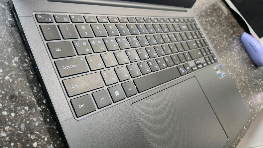 삼성 고성능 i7 갤럭시북 프로3/초고화질 아몰레드2X 이미지