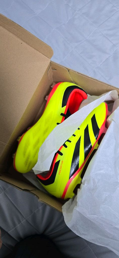 아디다스 프레데터 엘리트FG J 축구화 이미지