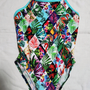 펑키타 정글잼 걸12, 풀타임 보게또, 키버포 수모