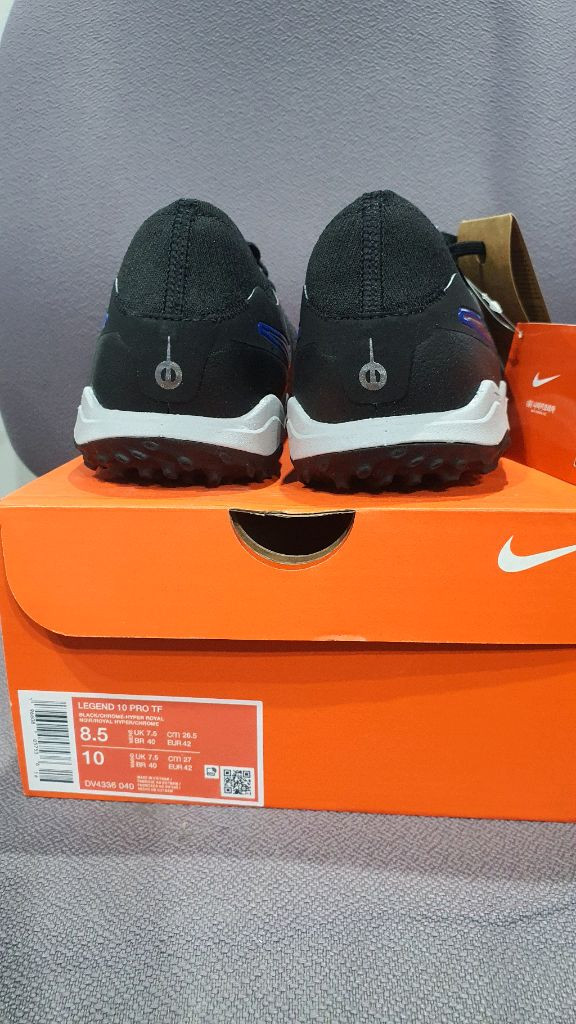 나이키 티엠포 레전드 10 프로 TF 풋살화--2
