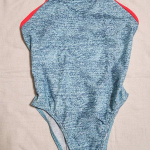 펑키타 지니인어보틀우 8, 맨스필드 우6