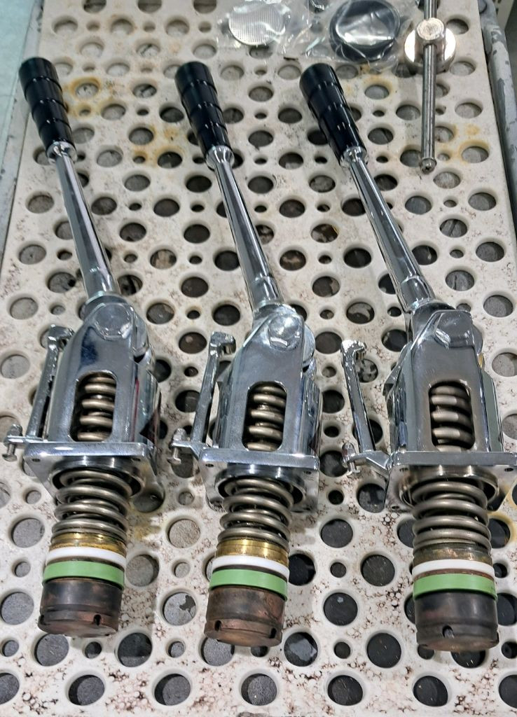 이쪼 발키리아 에스프레소 머신--6