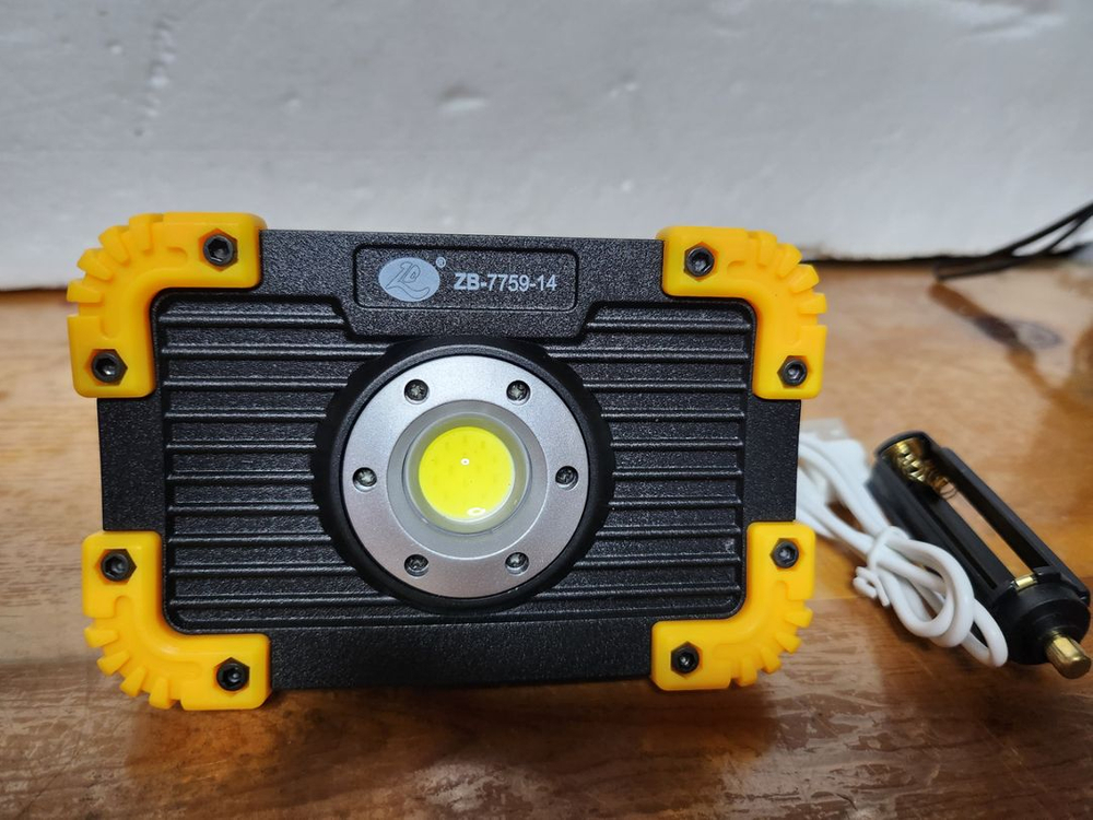 충전식 켐핑등 렌턴 이미지