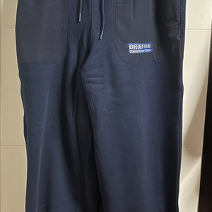 디스이즈네버댓 스웨트팬츠 네이비색 M사이즈 팝니다