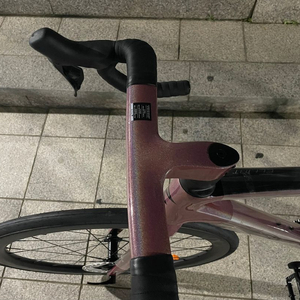 첼로 엘리엇 E8 새상품 소진시까지 소비자가 4,800,000 이미지