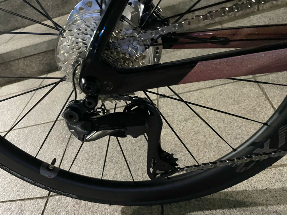 첼로 엘리엇 E8 새상품 소진시까지 소비자가 4,800,000 이미지