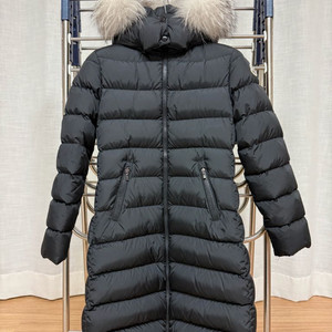 몽클레어키즈 여아 아벨 10Y 판매합니다.