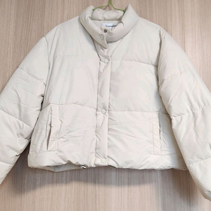 여자 아이보리 숏패딩잠바