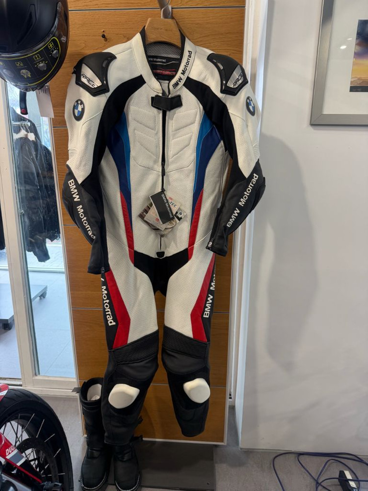 BMW 모터사이클 레더 자켓 이미지